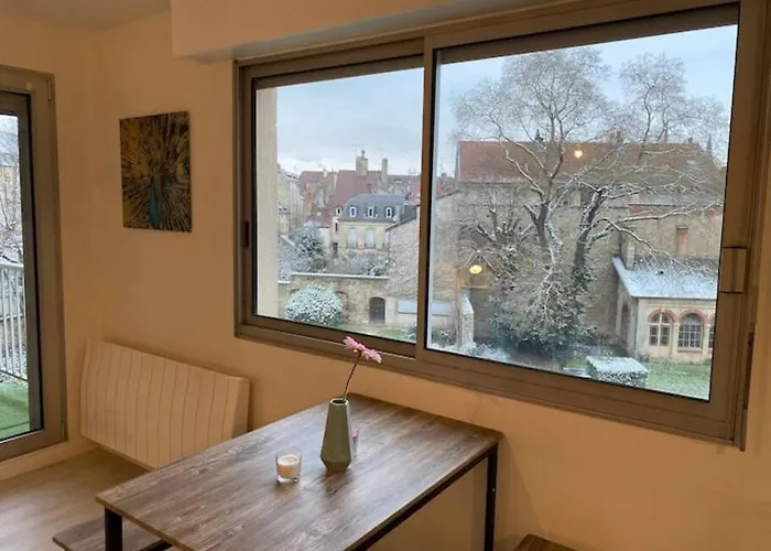 Le Tivoli - Balcon Vue Jardin * Dijon