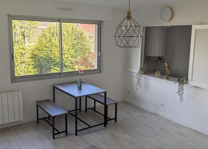 Le Tivoli - Balcon Vue Jardin * Dijon